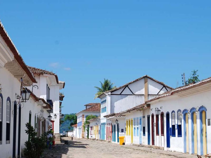 Tropical Island Getaway: Ground Transportation in Rio de Janeiro, Brazil